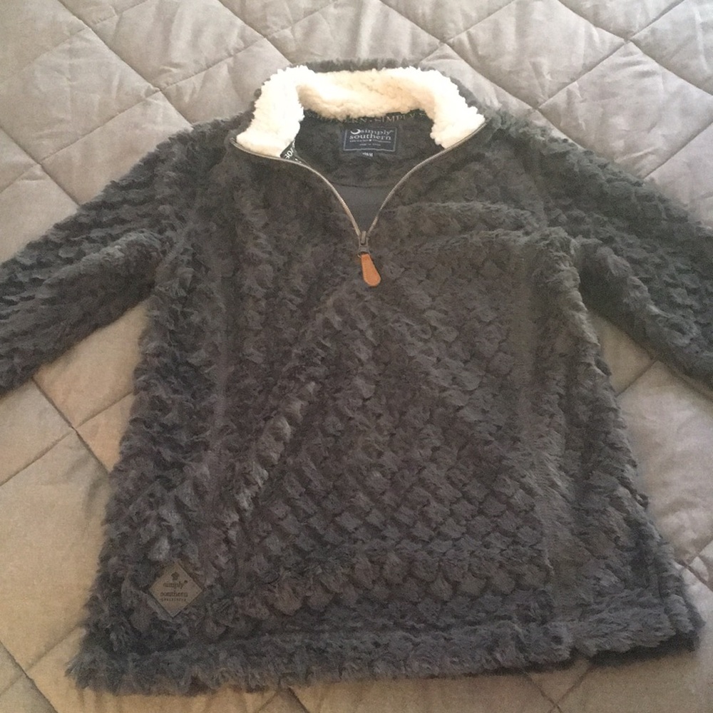 Simply southern pullover